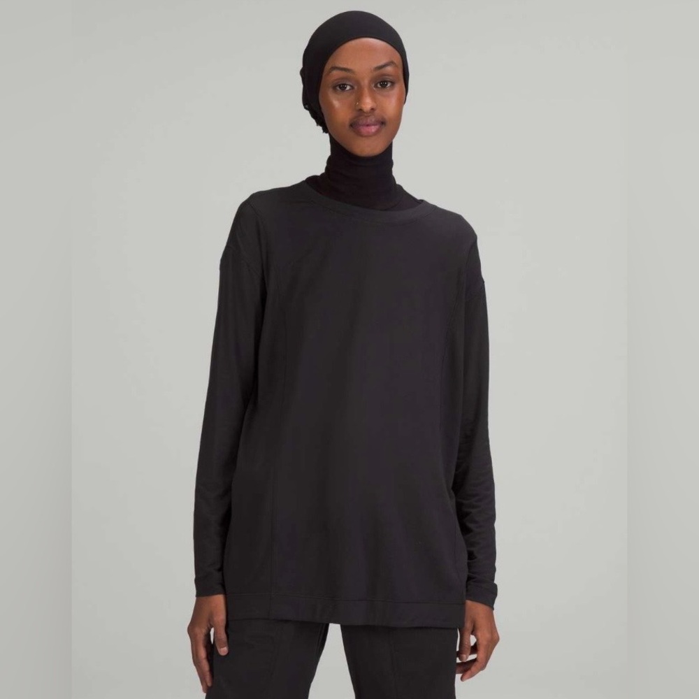 Lululemon | Black Modal Pleated Back Long Sleeve Shirt size 10